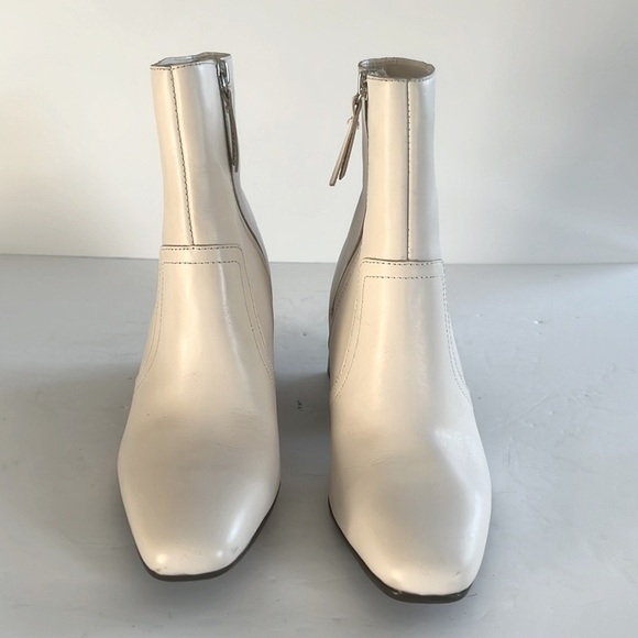 Blondo $149 Women Salome Waterproof Leather Chunky Block Heel Booties Size 6 NWT - Picture 8 of 10